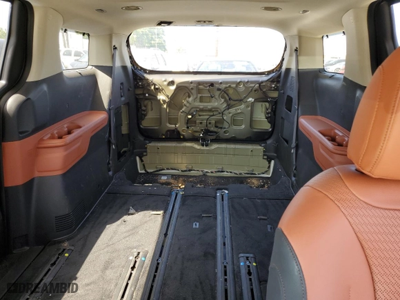 2024 Kia Carnival SX Prestige with VIN KNDNE5H34R6419417, listed as a Copart auction lot 51691105 with 0 mi miles and Clean Title. Bid and sale history available at carsss.com. Image 10.