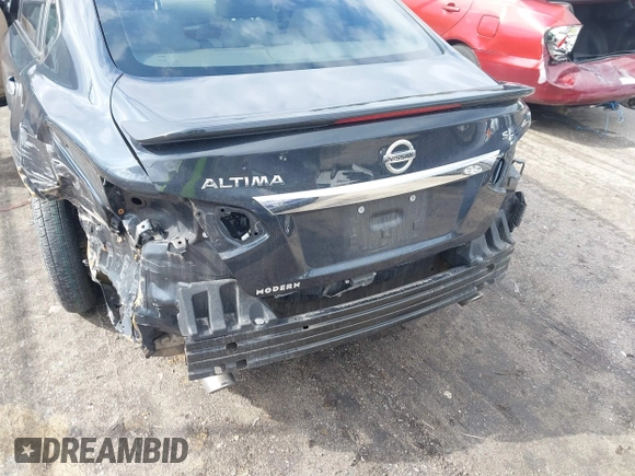 2017 Nissan Altima SV with VIN 1N4AL3AP7HC179145, listed as a IAAI auction lot 41852949 with 101,124 mi miles and . Bid and sale history available at DreamBid. Image 6.