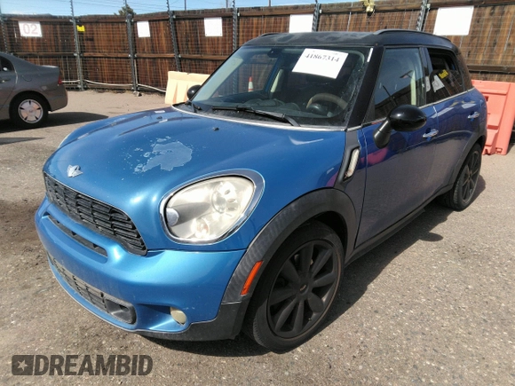 2011 MINI Countryman S z VIN WMWZC3C58BWL78359, wystawiony jako IAAI lot #41867314 z przebiegiem 122 196 mil mil oraz . Historia ofert i sprzedaży dostępna na DreamBid. Obrazek 2.