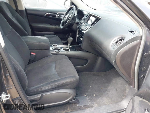 2014 Nissan Pathfinder S z VIN 5N1AR2MM0EC697321, wystawiony jako IAAI lot #41753392 z przebiegiem 170 118 mil mil oraz . Historia ofert i sprzedaży dostępna na DreamBid. Obrazek 5.