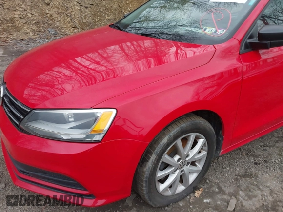 2015 Volkswagen Jetta Sedan 1.8T SE with VIN 3VWD17AJXFM303014, listed as a IAAI auction lot 41953494 with 92,145 mi miles. Bid and sale history available at carsss.com. Image 13.