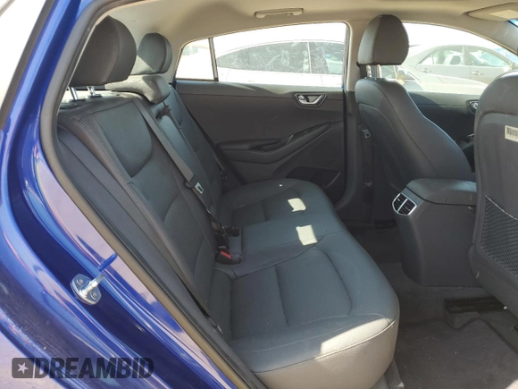 2020 Hyundai Ioniq Limited with VIN KMHC85LJ3LU071113, listed as a Copart auction lot 52460715 with 35,584 mi miles and Clean title. Bid and sale history available at DreamBid. Image 10.