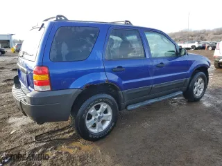 2006 Ford Escape XLT with VIN 1FMYU03156KB58824, listed as a Copart auction lot 46247915 with 163,797 mi miles and Salvage Title. Bid and sale history available at carsss.com. Image 3.