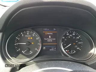 2019 Nissan Rogue S with VIN 5N1AT2MTXKC806601, listed as a Copart auction lot 49001305 with 68,982 mi miles and Salvage Title. Bid and sale history available at carsss.com. Image 9.
