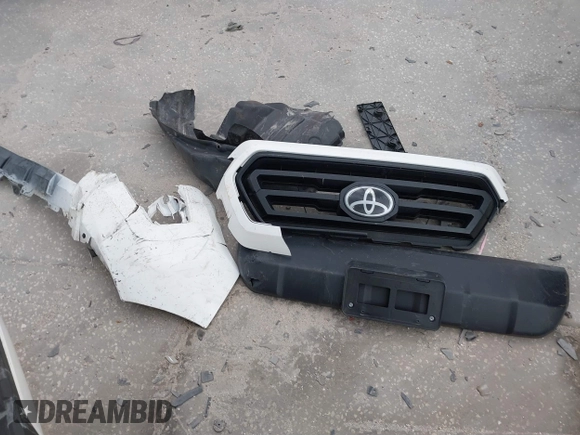 2022 Toyota Tacoma SR with VIN 3TMCZ5AN7NM470444, listed as a IAAI auction lot 41729041 with 34,248 mi miles and . Bid and sale history available at DreamBid. Image 12.