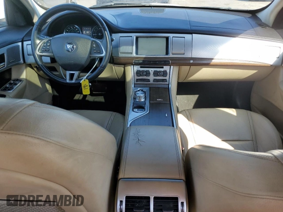 2014 Jaguar XF SC with VIN SAJWA0EX6E8U22068, listed as a Copart auction lot 48970025 with 51,218 mi miles and Clean Title. Bid and sale history available at DreamBid. Image 8.