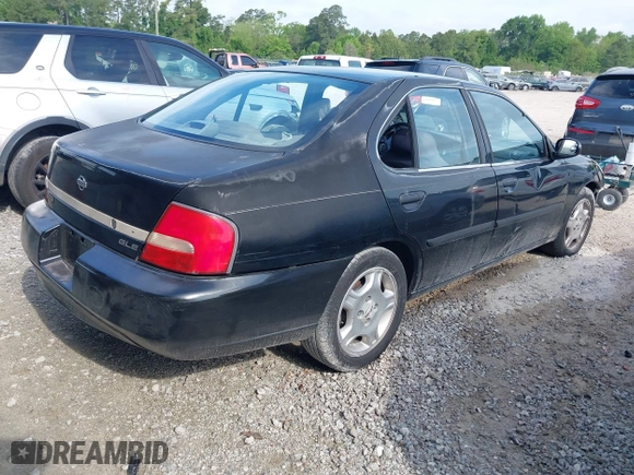 2001 Nissan Altima GXE with VIN 1N4DL01A41C124617, listed as a IAAI auction lot 42109555 with 1 mi miles. Bid and sale history available at carsss.com. Image 4.