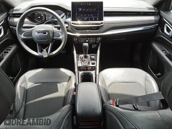 2024 Jeep Compass Trailhawk с VIN 3C4NJDDNXRT137107, выставлен на аукционе Copart как лот 62807515 с пробегом 29 695 миль миль и Чистый • Clean title. История ставок и продаж доступна на DreamBid. Изображение 8.