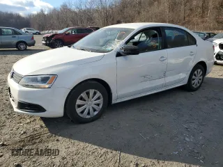2013 Volkswagen Jetta Sedan S with VIN 3VW2K7AJ8DM265378, listed as a Copart auction lot 87018704 with 65,773 mi miles and Salvage Title. Bid and sale history available at carsss.com. Image 1.