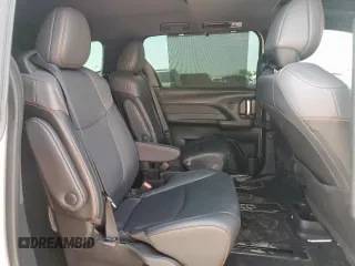 2021 Toyota Sienna XSE with VIN 5TDDRKECXMS011869, listed as a Copart auction lot 60333135 with 77,316 mi miles and Salvage title. Bid and sale history available at DreamBid. Image 11.