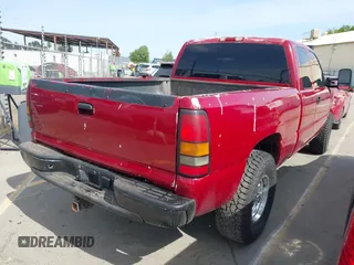 2002 Chevrolet Silverado 1500 LT with VIN 2GCEK19T321107487, listed as a IAAI auction lot 41977474 with 218,793 mi miles. Bid and sale history available at carsss.com. Image 4.