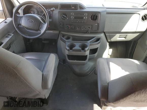 2013 Ford Econoline Passenger XL с VIN 1FBNE3BL2DDA87449, выставлен на аукционе Copart как лот 51863085 с пробегом 236 325 миль миль и Чистый • Clean title. История ставок и продаж доступна на DreamBid. Изображение 8.