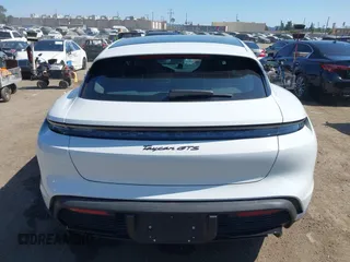2023 Porsche Taycan GTS z VIN WP0CD2Y14PSA90216, wystawiony jako IAAI lot #42397991 z przebiegiem 1 868 mil mil oraz . Historia ofert i sprzedaży dostępna na DreamBid. Obrazek 16.