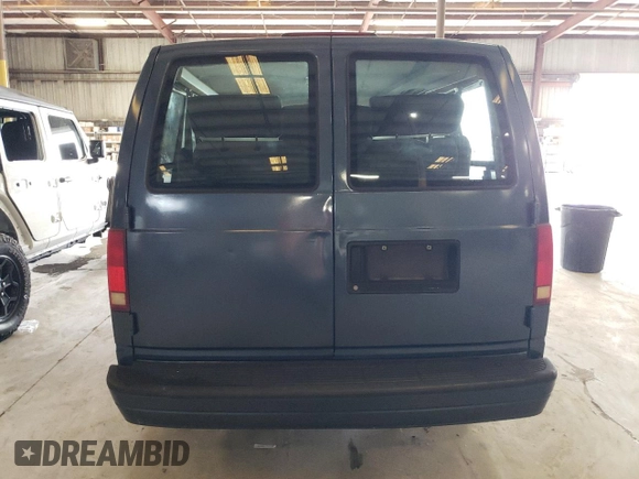1995 Chevrolet Astro Cargo z VIN 1GBDM19W6SB155022, wystawiony jako Copart lot #59150675 z przebiegiem 135 647 mil mil oraz Szkoda całkowita • Salvage title. Historia ofert i sprzedaży dostępna na DreamBid. Obrazek 6.