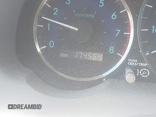 2010 Toyota Sienna XLE with VIN 5TDYK4CC7AS337726, listed as a IAAI auction lot 41904653 with 174,564 mi miles. Bid and sale history available at carsss.com. Image 15.