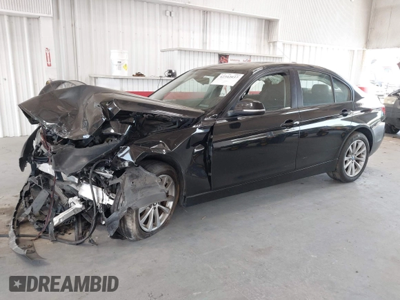 2016 BMW 3 Series 320i z VIN WBA8A9C50GK616434, wystawiony jako IAAI lot #42342037 z przebiegiem 198 579 mil mil oraz . Historia ofert i sprzedaży dostępna na DreamBid. Obrazek 17.