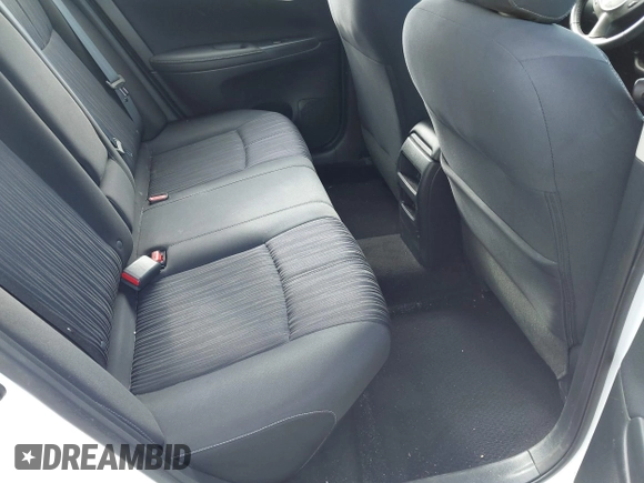 2017 Nissan Sentra SV with VIN 3N1AB7AP1HY213143, listed as a IAAI auction lot 42523219 with 101,913 mi miles and . Bid and sale history available at DreamBid. Image 8.