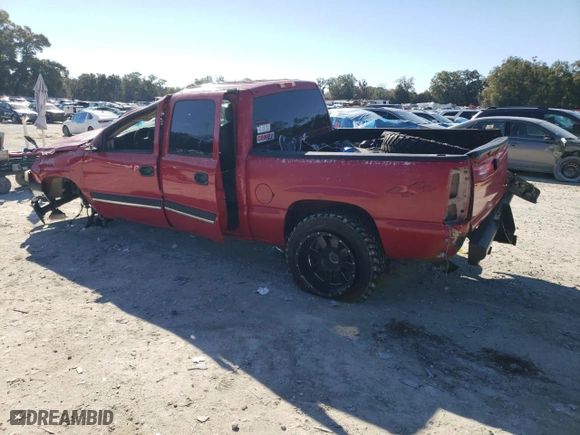 2004 Chevrolet Silverado 1500 Crew Cab Z71 with VIN 2GCEK13T541420438, listed as a Copart auction lot 89297725 with 213,677 mi miles and Salvage Title. Bid and sale history available at carsss.com. Image 2.