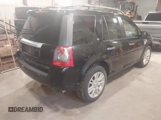 2010 Land Rover LR2 HSE z VIN SALFT2BN8AH185156, wystawiony jako IAAI lot #42581108 z przebiegiem 191 881 mil mil oraz . Historia ofert i sprzedaży dostępna na DreamBid. Obrazek 4.