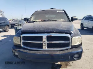 2005 Dodge Durango Limited z VIN 1D8HD58D75F502828, wystawiony jako Copart lot #76942484 z przebiegiem 266 404 mil mil oraz Czysty tytuł • Clean title. Historia ofert i sprzedaży dostępna na DreamBid. Obrazek 5.