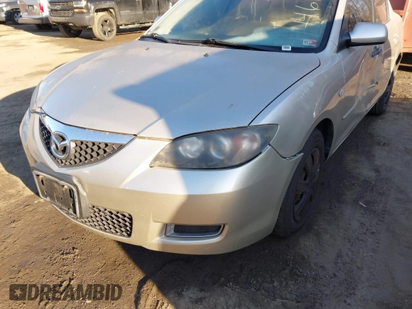 2007 Mazda 3 i Sport with VIN JM1BK32F271735119, listed as a IAAI auction lot 41446801 with 116,879 mi miles. Bid and sale history available at carsss.com. Image 6.