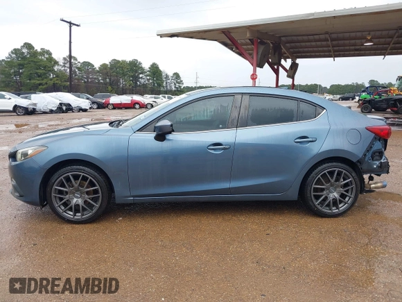 2014 Mazda 3 i Grand Touring with VIN JM1BM1W74E1169186, listed as a IAAI auction lot 41718063 with 113,022 mi miles and . Bid and sale history available at carsss.com. Image 15.