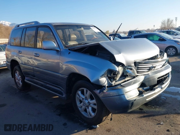 2003 Lexus LX with VIN JTJHT00W133534624, listed as a IAAI auction lot 40993924 with 161,022 mi miles. Bid and sale history available at carsss.com. Image 1.