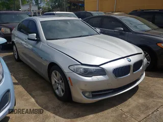 2013 BMW 5 Series 528i with VIN WBAXG5C5XDD233958, listed as a Copart auction lot 54002195 with 103,543 mi miles and Clean Title. Bid and sale history available at carsss.com. Image 1.