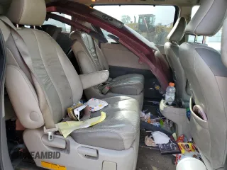 2011 Toyota Sienna XLE with VIN 5TDDK3DCXBS024257, listed as a Copart auction lot 60667145 with 283,609 mi miles and Salvage title. Bid and sale history available at DreamBid. Image 11.