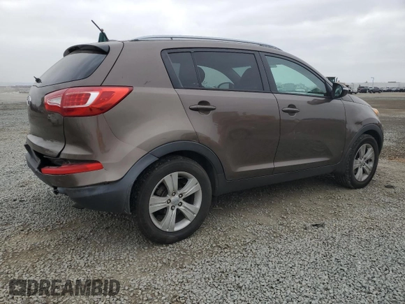 2013 Kia Sportage LX with VIN KNDPB3A20D7511165, listed as a Copart auction lot 52822635 with 190,219 mi miles and Salvage Title. Bid and sale history available at carsss.com. Image 3.