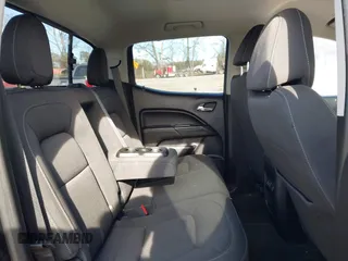 2018 GMC Canyon 2WD SLE with VIN 1GTG5CEN0J1309260, listed as a IAAI auction lot 41645904 with 144,011 mi miles. Bid and sale history available at carsss.com. Image 8.