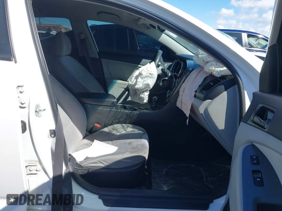 2015 Kia Optima LX with VIN KNAGM4A78F5592763, listed as a IAAI auction lot 41798622 with 165,840 mi miles and . Bid and sale history available at DreamBid. Image 5.