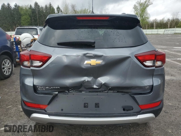 2021 Chevrolet TrailBlazer LT with VIN KL79MRSLXMB115977, listed as a Copart auction lot 55130945 with 38,457 mi miles and Salvage Title. Bid and sale history available at DreamBid. Image 6.