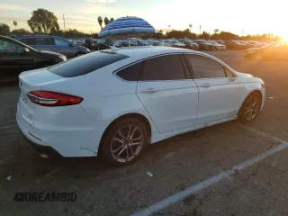 2019 Ford Fusion SEL with VIN 3FA6P0CD9KR260085, listed as a Copart auction lot 77537144 with 97,628 mi miles and Clean Title. Bid and sale history available at carsss.com. Image 3.