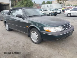 1996 Saab 900 z VIN YS3DD78B7T7001123, wystawiony jako IAAI lot #42421877 z przebiegiem 96 986 mil mil oraz . Historia ofert i sprzedaży dostępna na DreamBid. Obrazek 1.