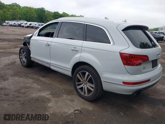 2015 Audi Q7 Premium Plus с VIN WA1LGAFE7FD027337, выставлен на аукционе IAAI как лот 42182400 с пробегом 82 269 миль миль и . История ставок и продаж доступна на DreamBid. Изображение 3.