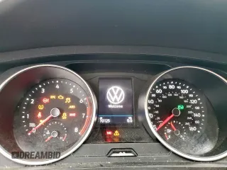 2021 Volkswagen Tiguan S with VIN 3VV1B7AX0MM033300, listed as a Copart auction lot 57270715 with 70,125 mi miles and Salvage title. Bid and sale history available at DreamBid. Image 9.