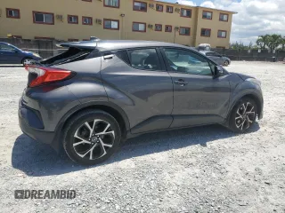 2018 Toyota C-HR XLE with VIN NMTKHMBX4JR042316, listed as a Copart auction lot 61789115 with 67,886 mi miles and Salvage title. Bid and sale history available at DreamBid. Image 3.