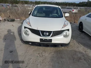 2013 Nissan Juke S with VIN JN8AF5MR9DT211215, listed as a IAAI auction lot 41718936 with 109,026 mi miles. Bid and sale history available at carsss.com. Image 6.