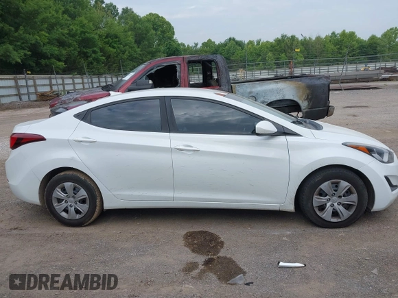 2016 Hyundai Elantra SE with VIN 5NPDH4AE4GH765866, listed as a IAAI auction lot 42376825 with Not provided miles and . Bid and sale history available at DreamBid. Image 13.