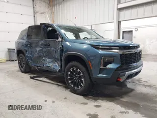 2025 Chevrolet Traverse AWD Z71 with VIN 1GNEVJRS6SJ225285, listed as a IAAI auction lot 42229309 with 831 mi miles and . Bid and sale history available at DreamBid. Image 1.