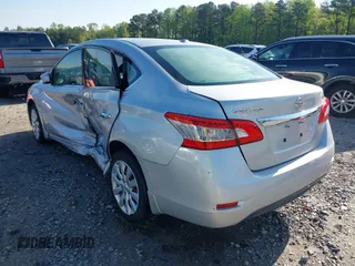 2015 Nissan Sentra SR with VIN 3N1AB7AP9FL680305, listed as a IAAI auction lot 41975268 with 97,778 mi miles and . Bid and sale history available at DreamBid. Image 3.