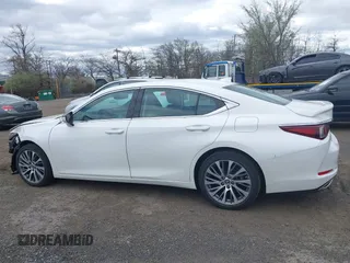 2021 Lexus ES 350 with VIN 58ADZ1B10MU082396, listed as a IAAI auction lot 42045686 with 36,208 mi miles and . Bid and sale history available at DreamBid. Image 14.