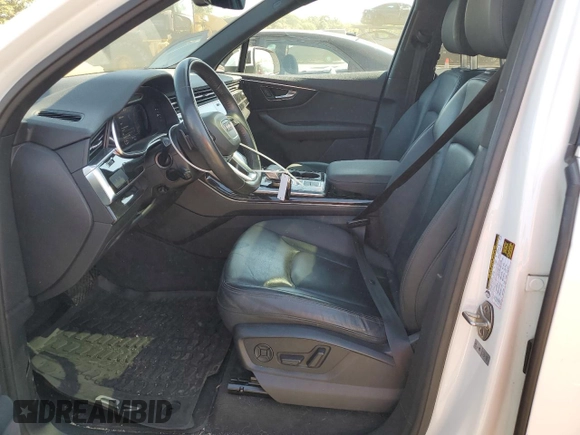 2020 Audi Q7 Premium z VIN WA1AJAF7XLD011977, wystawiony jako Copart lot #70385804 z przebiegiem 87 468 mil mil oraz Szkoda całkowita • Salvage title. Historia ofert i sprzedaży dostępna na DreamBid. Obrazek 7.