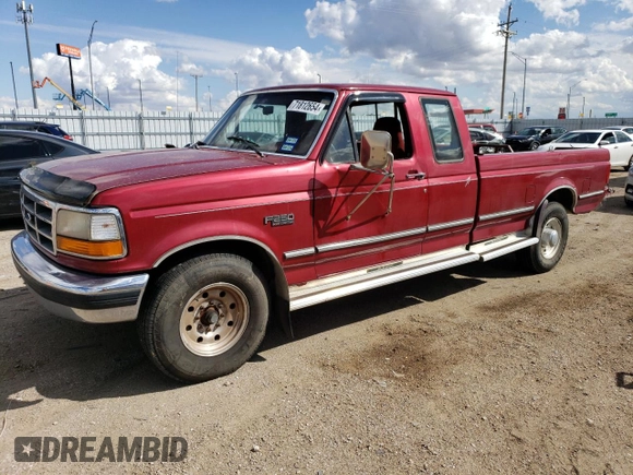 1995 Ford F-250 z VIN 1FTHX25G3SKA95726, wystawiony jako Copart lot #71812654 z przebiegiem 83 713 mil mil oraz Szkoda całkowita • Salvage title. Historia ofert i sprzedaży dostępna na DreamBid. Obrazek 1.