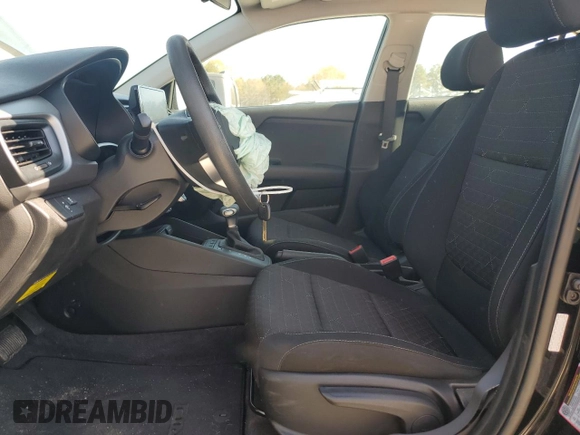 2023 Kia Rio S z VIN 3KPA24AD3PE560703, wystawiony jako Copart lot #50829885 z przebiegiem 1 501 mil mil oraz Szkoda całkowita • Salvage title. Historia ofert i sprzedaży dostępna na DreamBid. Obrazek 7.