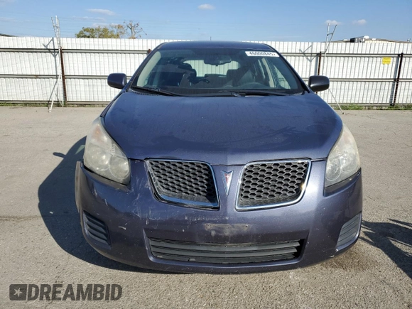 2010 Pontiac Vibe 1SA z VIN 5Y2SP6E82AZ414187, wystawiony jako Copart lot #46000845 z przebiegiem 156 870 mil mil oraz Szkoda całkowita • Salvage title. Historia ofert i sprzedaży dostępna na DreamBid. Obrazek 5.