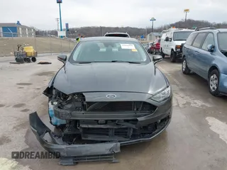 2018 Ford Fusion SE with VIN 3FA6P0H74JR125727, listed as a IAAI auction lot 41661939 with 100,446 mi miles. Bid and sale history available at carsss.com. Image 13.