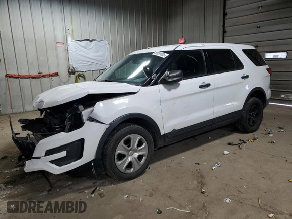 2016 Ford Utility Police Interceptor with VIN 1FM5K8ARXGGD17132, listed as a Copart auction lot 89099005 with 174,017 mi miles and Non Repairable. Bid and sale history available at carsss.com. Image 1.