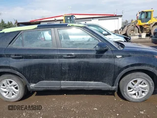 2022 Hyundai Venue SE with VIN KMHRB8A39NU198646, listed as a IAAI auction lot 41907792 with 24,131 mi miles and . Bid and sale history available at DreamBid. Image 13.